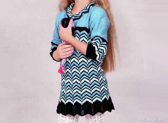 Вязаное платье для девочки. Схема и описание