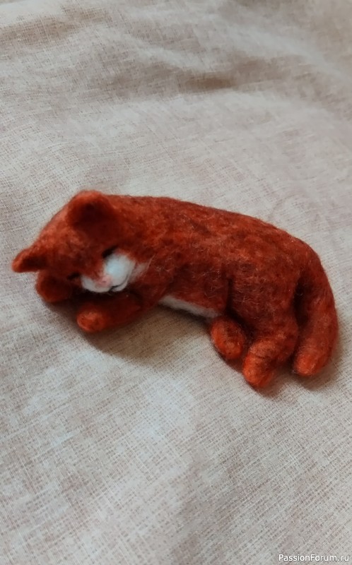 Рыжий котик из шерсти .МК